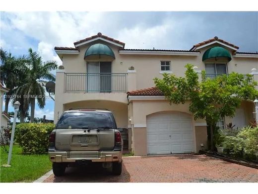 Townhouse in Miami, Miami-Dade