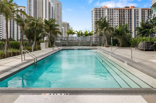 Complexos residenciais - Sunny Isles Beach, Miami-Dade County