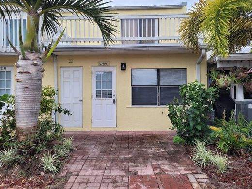 Townhouse in Hutchinson Island South, Saint Lucie County