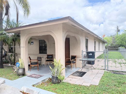 Townhouse in Florida City, Miami-Dade