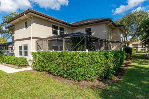 Townhouse - Royal Palm Beach, Palm Beach County