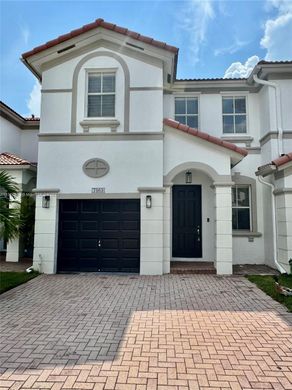 Townhouse in Doral, Miami-Dade