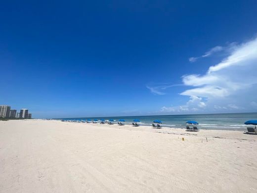 Kamienica w Palm Beach Shores, Palm Beach County