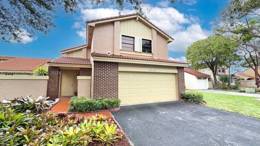 Villa in Hialeah, Miami-Dade