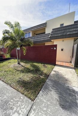 Dom miejski w Miami, Miami-Dade County