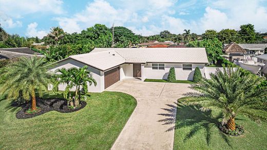 Villa in Lake Clarke Shores, Palm Beach