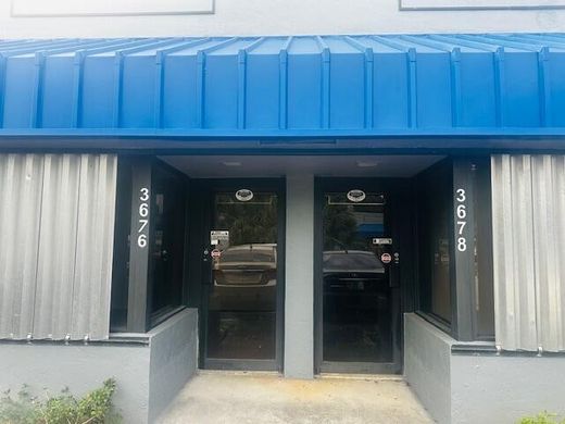 Residential complexes in Lauderhill, Broward County