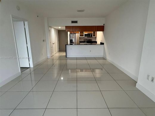 Residential complexes in Miami, Miami-Dade