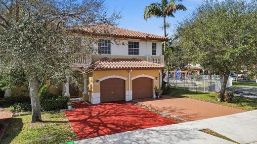Townhouse in Miramar, Broward County