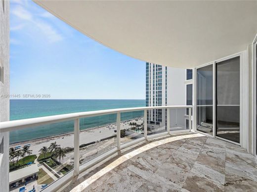 Жилой комплекс, Sunny Isles Beach, Miami-Dade County