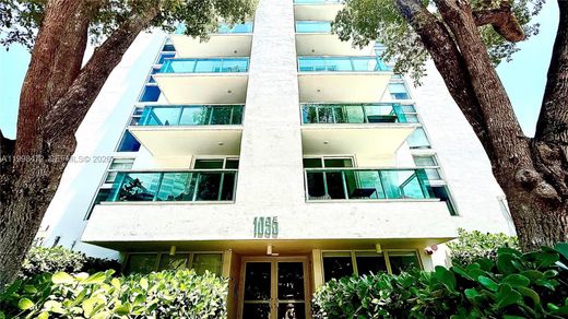 Komplex apartman Miami Beach, Miami-Dade County