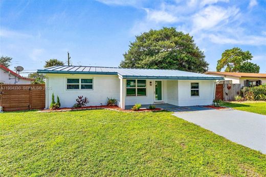 Willa w Dania Beach, Broward County