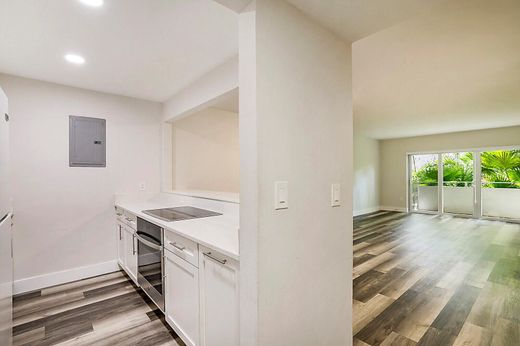 Κτίριο σε Coral Gables, Miami-Dade County