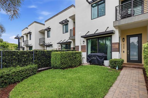 Townhouse in Fort Lauderdale, Broward County