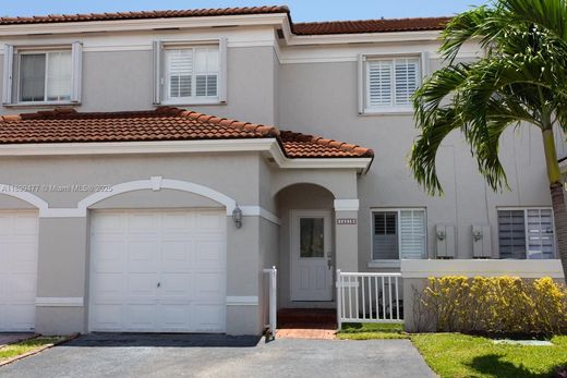 ‏בית בעיר ב  מיאמי, Miami-Dade County