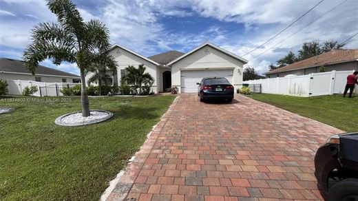 Вилла, Cape Coral, Lee County