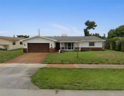 Willa w Lauderhill, Broward County