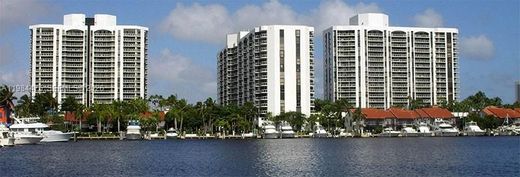 Residential complexes in Aventura, Miami-Dade