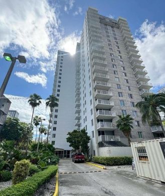 Complesso residenziale a Miami, Miami-Dade County