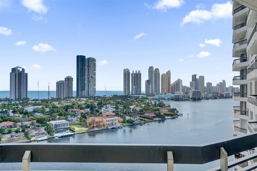 Residential complexes in Aventura, Miami-Dade