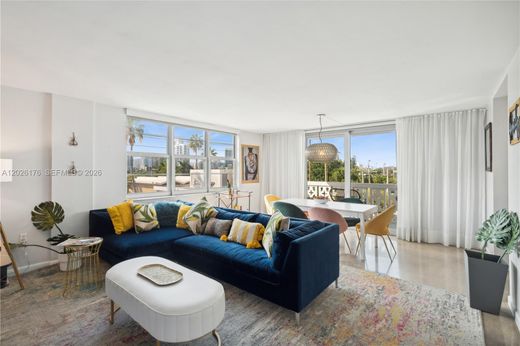 Complexes résidentiels à Miami Beach, Comté de Miami-Dade