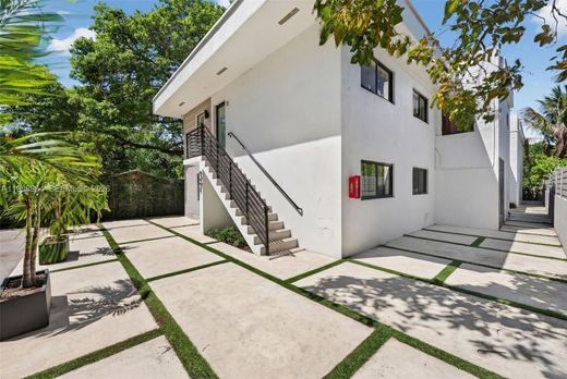 Residential complexes in Miami, Miami-Dade