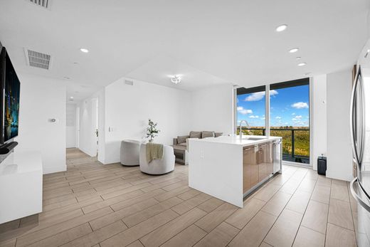 Residential complexes in Sunrise, Broward County