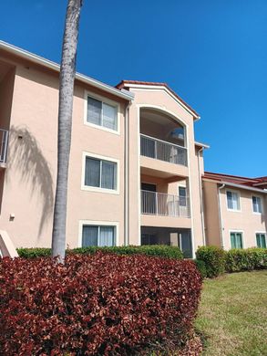 Residential complexes in Vero Beach, Indian River County