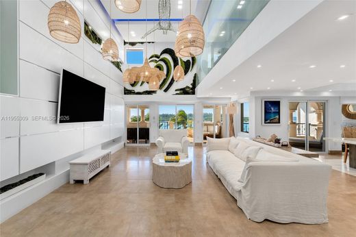 Residential complexes in Miami, Miami-Dade