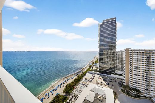 Komplex apartman Hallandale Beach, Broward County