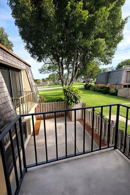 타운 하우스 / Palm Springs, Palm Beach County