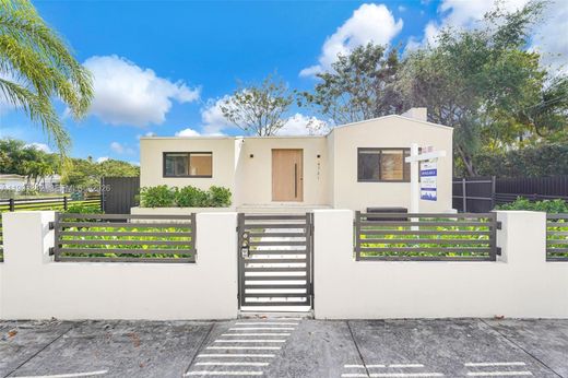 Villa in Miami, Miami-Dade County