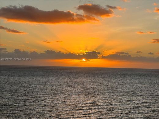Komplex apartman Hallandale Beach, Broward County