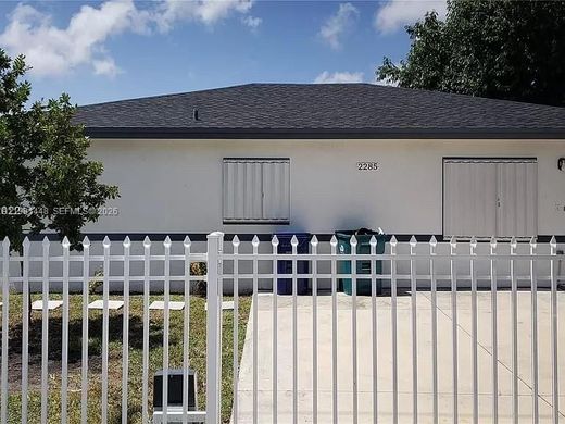 Villa Miami Heights Trailer Park, Miami-Dade County