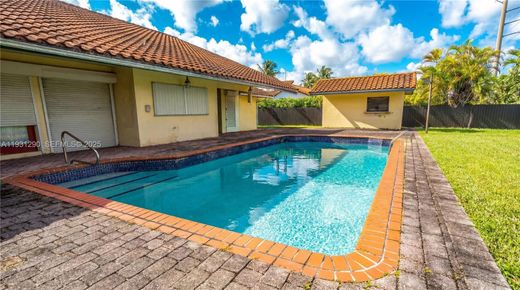 Villa Miami, Miami-Dade County