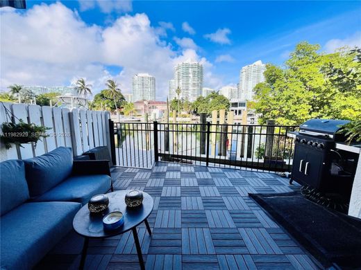Townhouse in Sunny Isles Beach, Miami-Dade