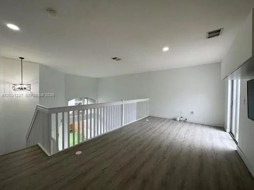 Villa Doral, Miami-Dade County