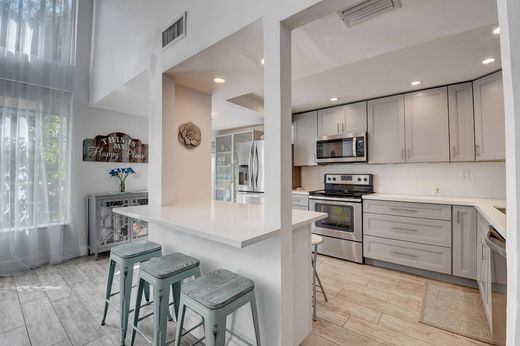 Townhouse in Boca Raton, Palm Beach