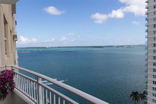 Residential complexes in Miami, Miami-Dade