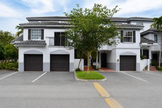 Townhouse in Sunrise, Broward County