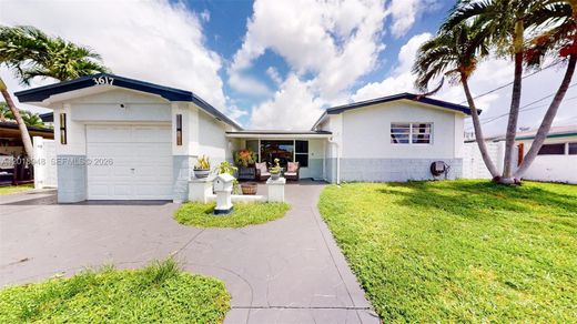 Villa in Lauderdale Lakes, Broward County