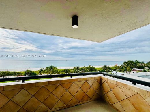 Residential complexes in Miami Beach, Miami-Dade