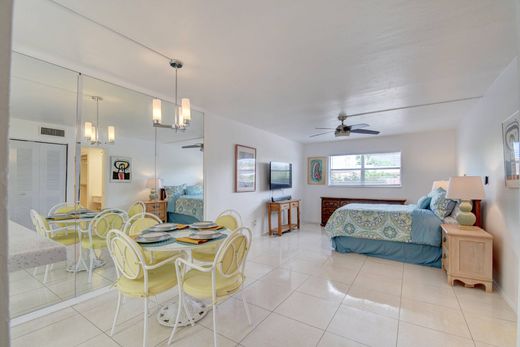 Wohnkomplexe in Boca Raton, Palm Beach County