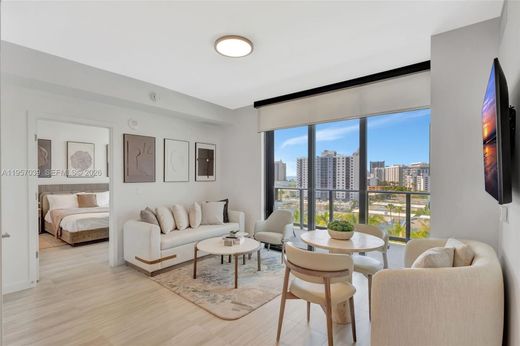 Komplex apartman Miami Beach, Miami-Dade County