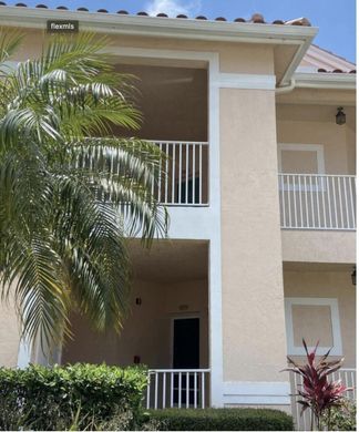 Residential complexes in Port Saint Lucie, Saint Lucie County