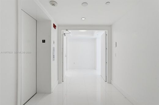 Residential complexes in Miami, Miami-Dade