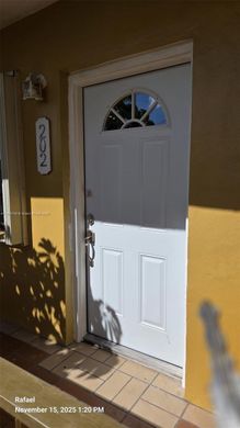 Κτίριο σε Virginia Gardens, Miami-Dade County