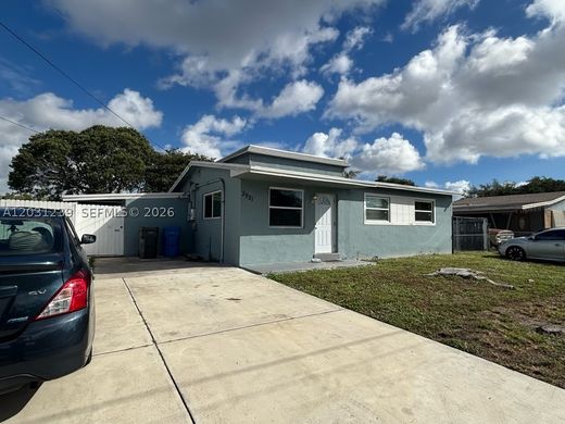 Villa in West Park, Broward County