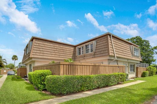 Townhouse in Palm Beach Gardens, Palm Beach