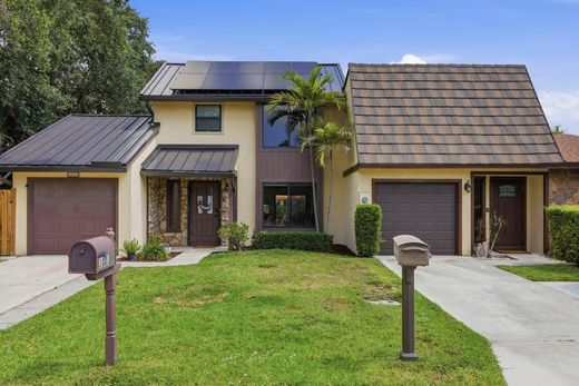 Townhouse in Palm Beach Gardens, Palm Beach